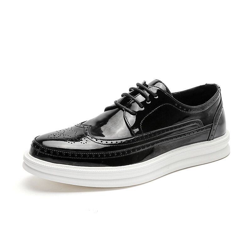 Mężczyźni Hollow Out Oddychająca Lakierowana Miękka Podeszwa Pointy-toe Casual Oxfords Shoes