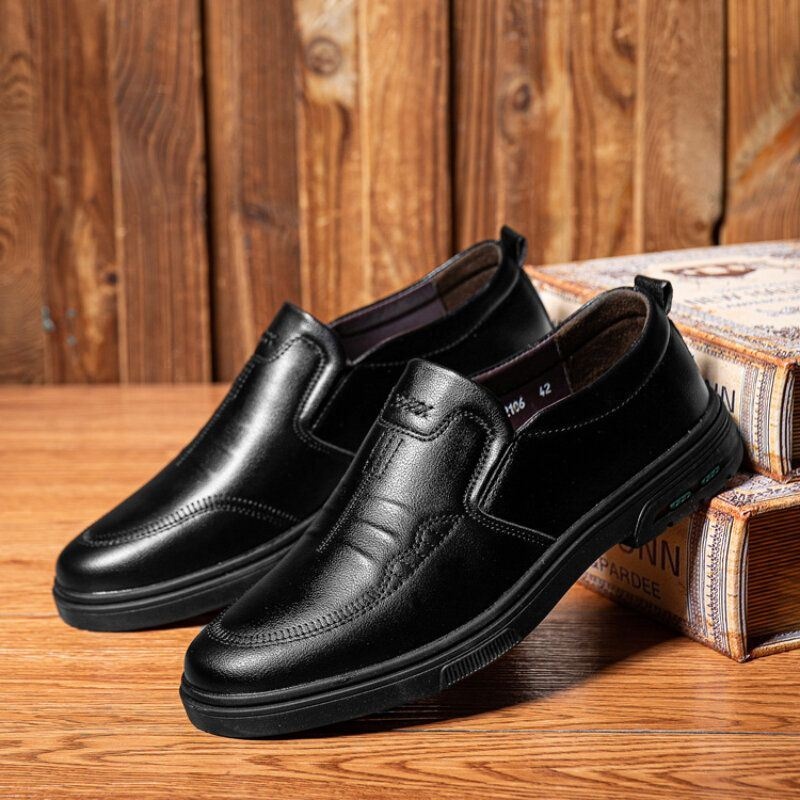 Mężczyźni Oddychająca Gumowa Podeszwa Slip On Casual Business Shoes