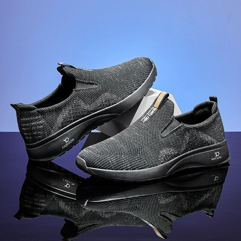 Mężczyźni Oddychająca Miękka Podeszwa Antypoślizgowa Wygodna Tkanina Slip On Casual Walking Shoes