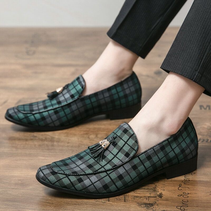 Mężczyźni Oddychający Wzór Kraty Z Mikrofibry Miękka Podeszwa Slip On Casual Business Shoes