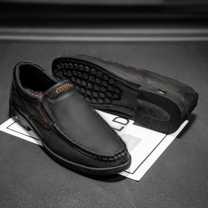 Mężczyźni Retro Skóra Bydlęca Antypoślizgowa Slip On Casual Shoes