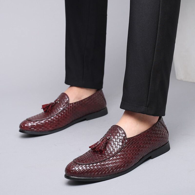 Męskie Oddychające Wygodne Sploty Na Dole Vintage Tassel Pointed Toe Slip On Business Casual Shoes