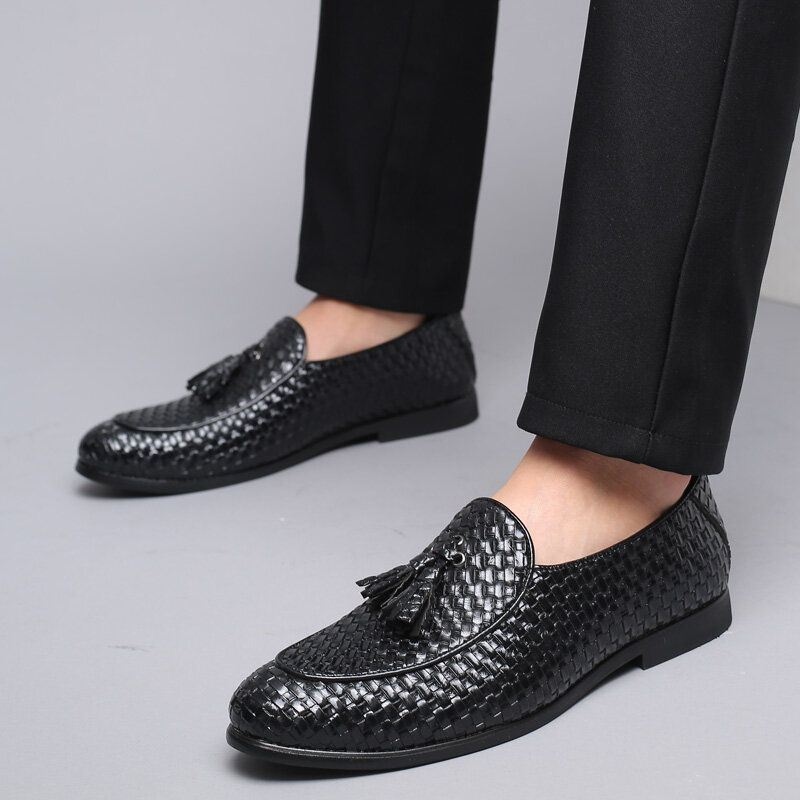 Męskie Oddychające Wygodne Sploty Na Dole Vintage Tassel Pointed Toe Slip On Business Casual Shoes