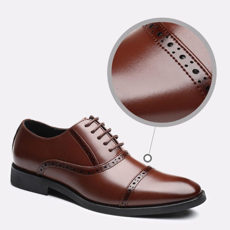 Mężczyźni Brogue Rzeźbione Casual Business Oxfords Sukienka Buty