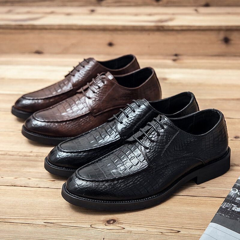 Mężczyźni Mikrofibra Oddychająca Miękka Podeszwa Krokodyl Ziarno Retro Pointy Toe Casual Business Shoes