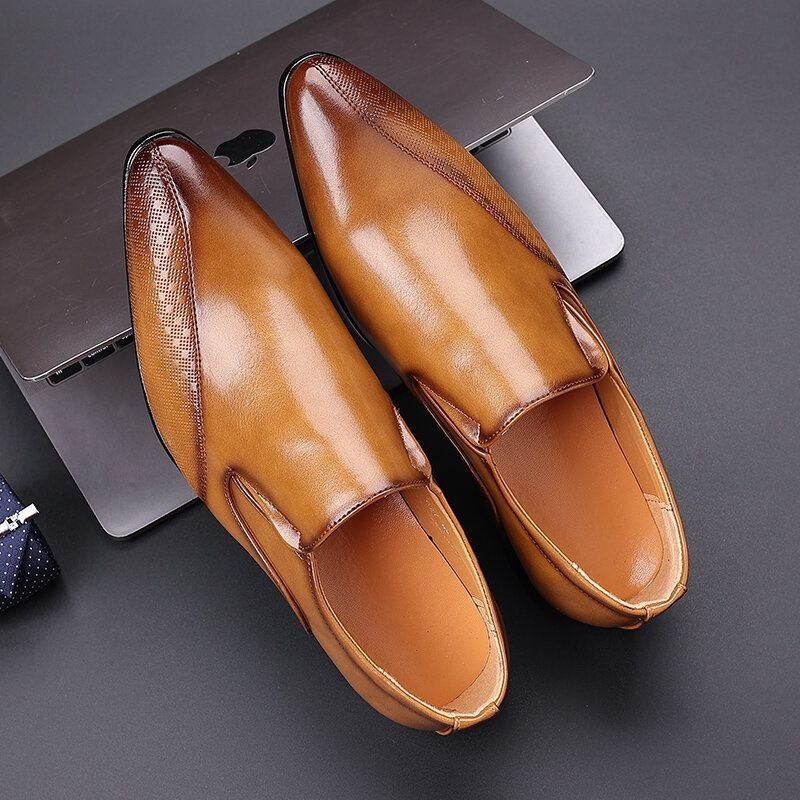 Mężczyźni Pure Color Pointed Toe Casual Slip On Business Dress Shoes