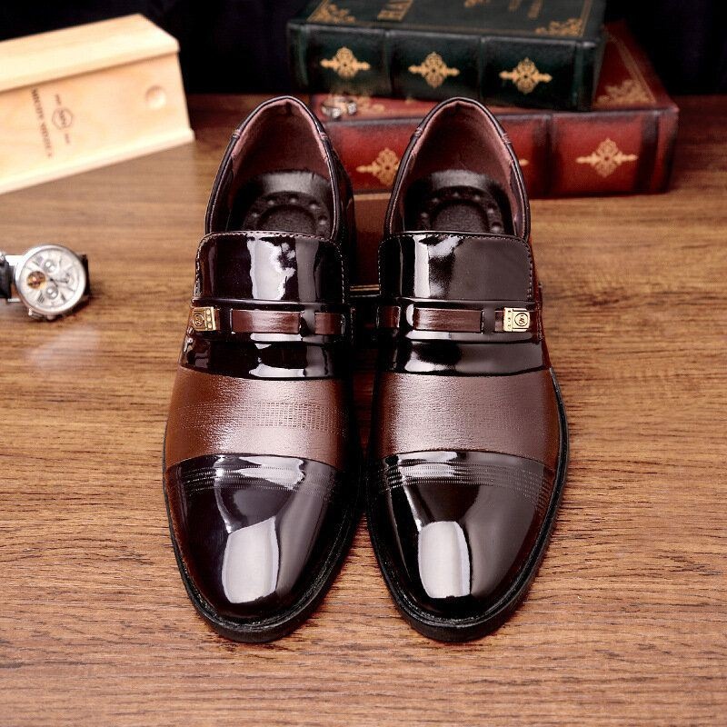 Mężczyźni Skórzana Oddychająca Wygodna Miękka Podeszwa Pointy Toe Sukienka Oxford Casual Business Shoes