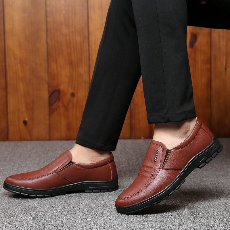 Męska Skóra Bydlęca Miękka Dno Wsuwana Na Ciepłą Podszewkę Wygodna Sukienka Casual Business Shoes