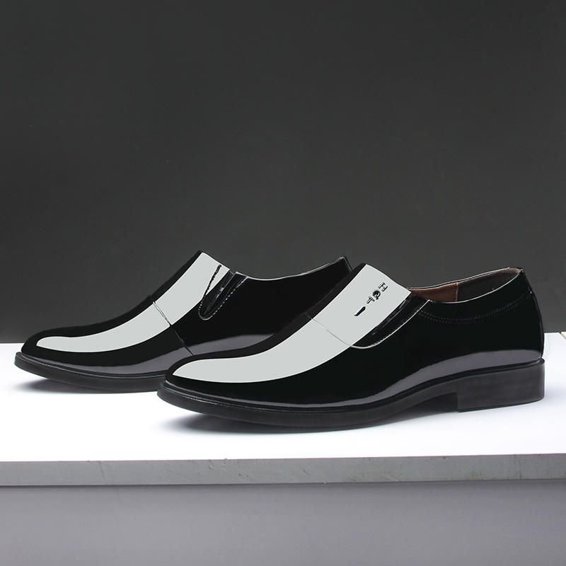 Męskie Miękkie Formalne Biznesowe Szpiczasty Nosek Slip On Oxford