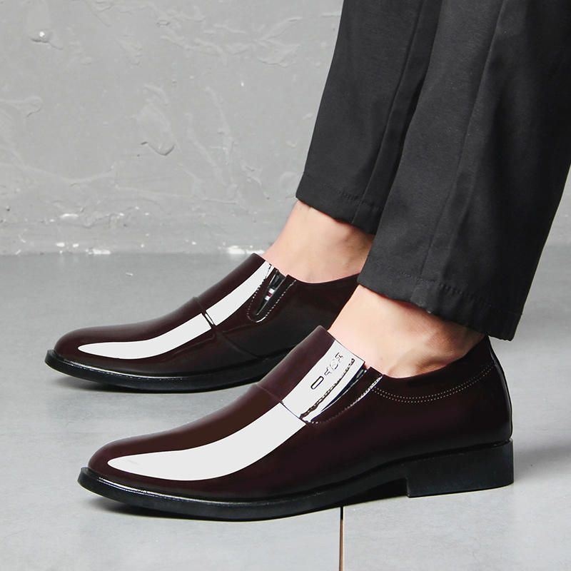 Męskie Miękkie Formalne Biznesowe Szpiczasty Nosek Slip On Oxford