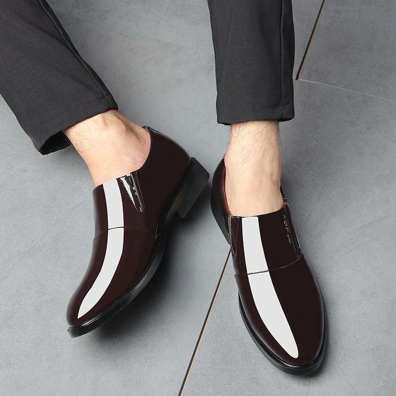 Męskie Miękkie Formalne Biznesowe Szpiczasty Nosek Slip On Oxford