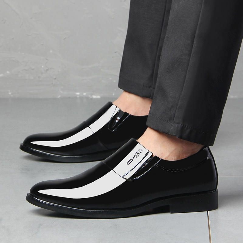 Męskie Miękkie Formalne Biznesowe Szpiczasty Nosek Slip On Oxford