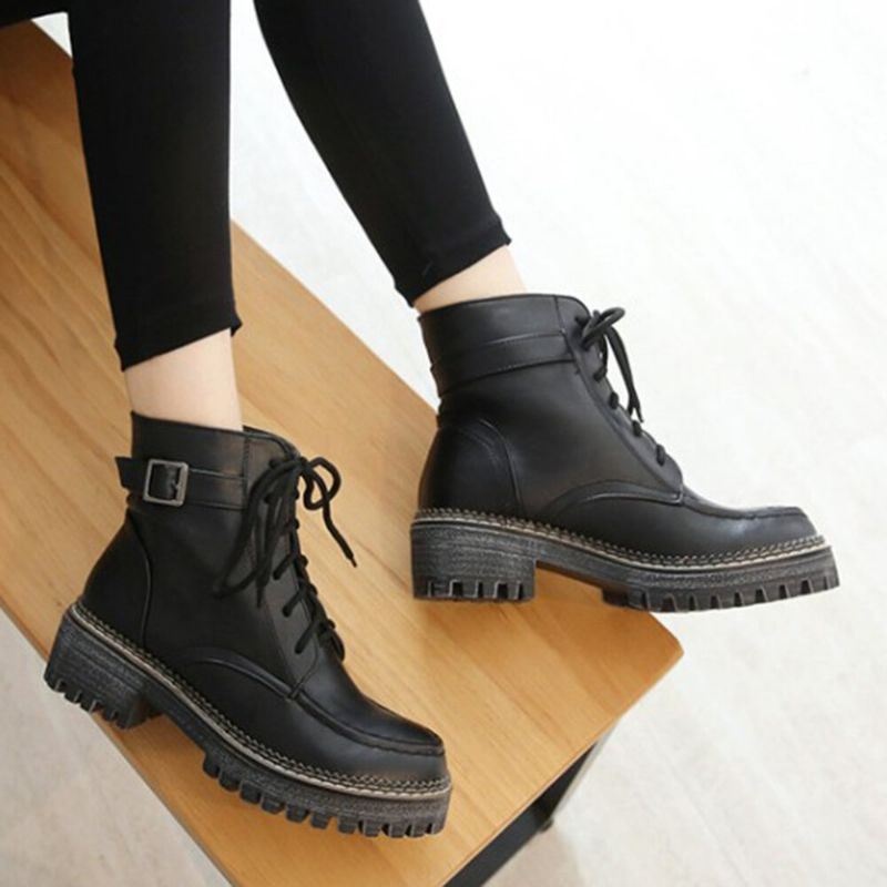 Kobiety Casual Solid Color Buckle Up Platform Short Combat Boots