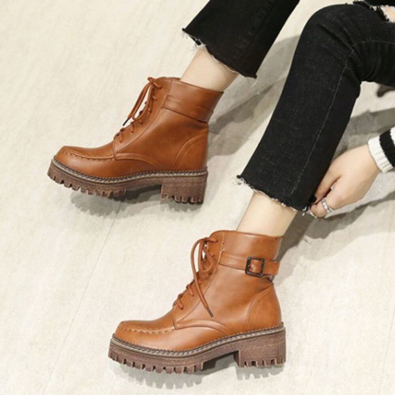 Kobiety Casual Solid Color Buckle Up Platform Short Combat Boots