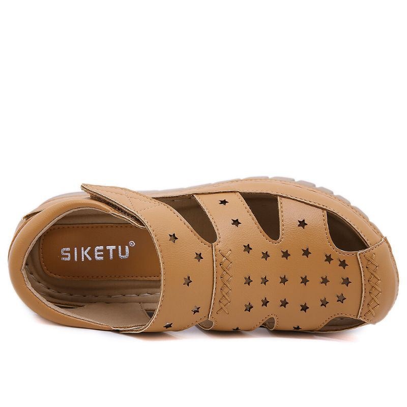 Kobiety Casual Star Pattern Hollow Out Miękkie Nadające Się Do Noszenia Antistkid Outdoor Hiking Sandały