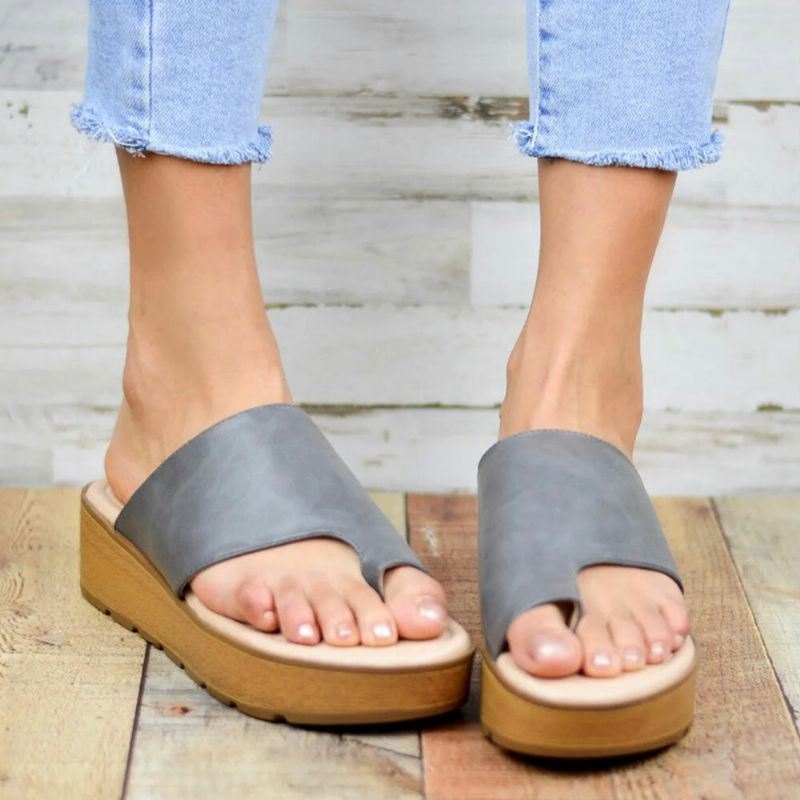 Kobiety Toe Ring Wygodne Summer Beach Slip On Casual Sandały Na Platformie