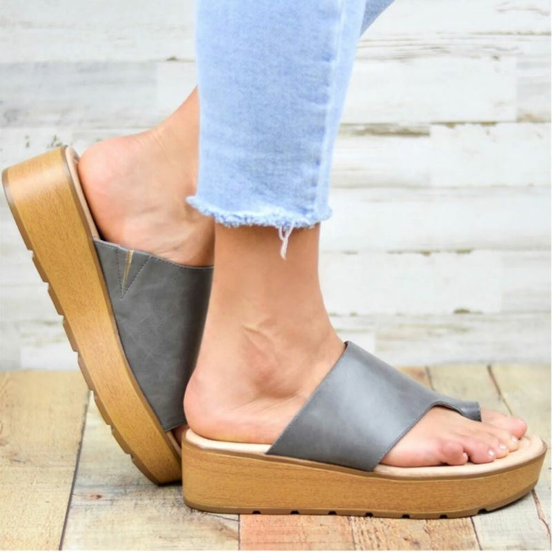 Kobiety Toe Ring Wygodne Summer Beach Slip On Casual Sandały Na Platformie