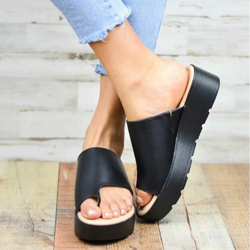 Kobiety Toe Ring Wygodne Summer Beach Slip On Casual Sandały Na Platformie